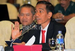 Jokowi Hadiri Peringatan Hari Ibu Bersama SBY di Taman Mini