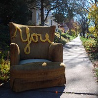 Furnitur Bekas Disulap Jadi Lagu Lionel Richie