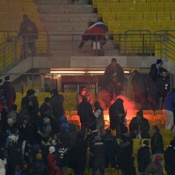 Suporter Rasis, Olympiakos dan Zenit Disanksi UEFA