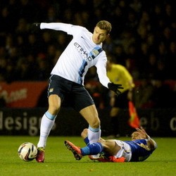 Tundukkan Leicester, City Melaju ke Semifinal
