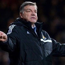 Tottenham Baru Saja Pecat Manajer, West Ham Tetap Waspada