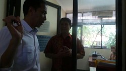 Jokowi Sidak Kantor Kecamatan Tanjung Priok