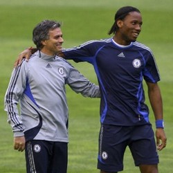 Amat Respek dengan Mourinho, Drogba: Untuknya Aku Bersedia ke Ujung Dunia