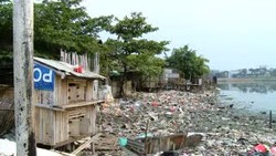 Ahok Akan Pidanakan Warga Waduk Ria Rio