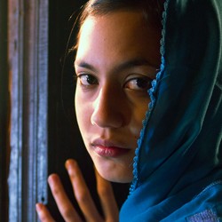 Cerita Junot dan Pevita Pearce Belajar Dialek dan Hapalkan Dialog Panjang