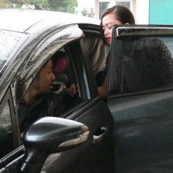 Ada Drama dan Hujatan di Sidang Mediasi Mike DBagindas dan Fina Tiza