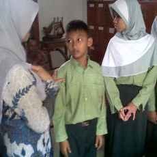 Diterapi Masudin, Pendengaran 15 Siswa SLB Masih Tetap Sama