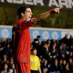 Kontrak Akal-akalan dari Fans Liverpool untuk Luis Suarez