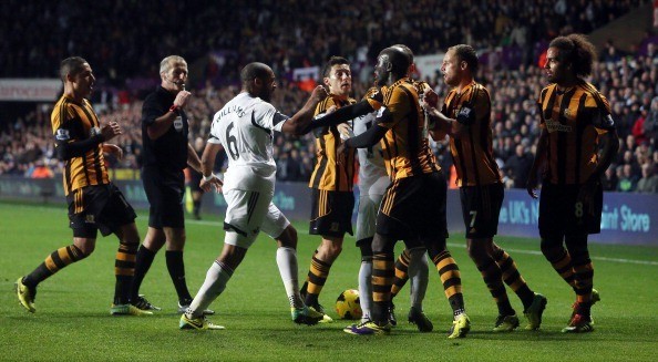 Swansea dan Hull Didenda FA