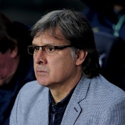 Martino Diklaim Akan Tinggalkan Barca di Akhir Musim