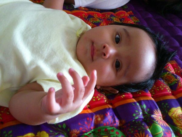 Rayadinata Putri Wicaksono, 5 Bulan, Perempuan