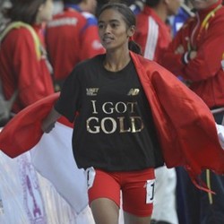 Triyaningsih Tertinggal Lebih Dulu, Melesat Kemudian