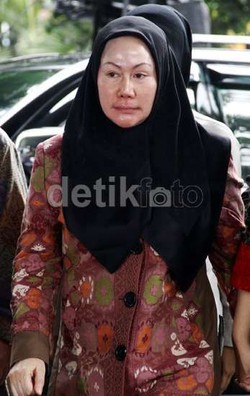 Rekor Atut Sebagai Gubernur Wanita Pertama Luntur di Tahanan KPK