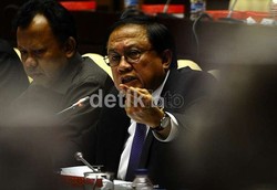 Dipo Alam: Silakan Saja Masa Kerja Timwas Century Diperpanjang