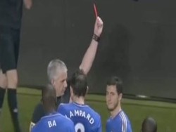 Kartu Merah yang Sensasional