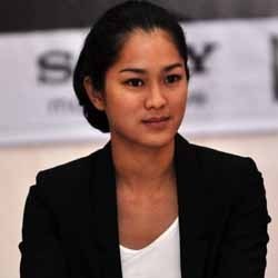 Kerja Sampai ke Rimba, Prisia Nasution Liburan ke Praha Hingga Jerman