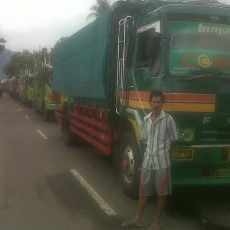 Jalur Pantura Situbondo Macet Total Hingga 7 Km