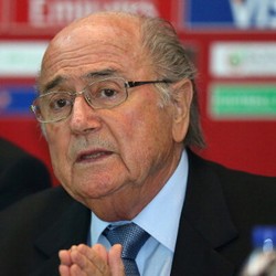 Blatter: Ronaldo Pasti Akan Hadiri Seremoni Ballon dOr