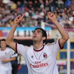 Kado Natal Idaman Kaka: Milan Menang & Bikin Gol ke-100 