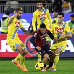 Napoli Tutup Tahun dengan Hasil Imbang