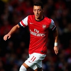 Mourinho Tak Yakin Bisa Hentikan Oezil