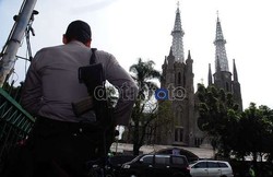 Kapolda Metro Imbau Gereja Pasang CCTV di Sekeliling Katedral Jelang Natal