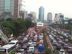 Jokowi: Penutupan Gerbang Tol Membuat Jalan Arteri Sangat Macet