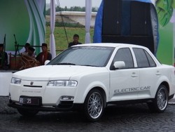 Soal Mobil Listrik, Menristek Tak Banyak Nuntut