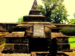 Ini Dia Makam Sultan Hasanuddin