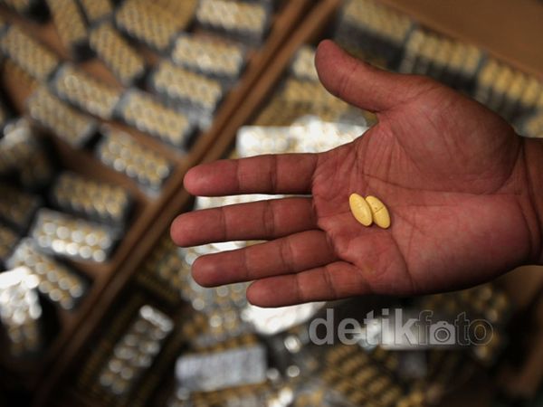 Polisi Sita 1,1 Juta Butir Obat Palsu