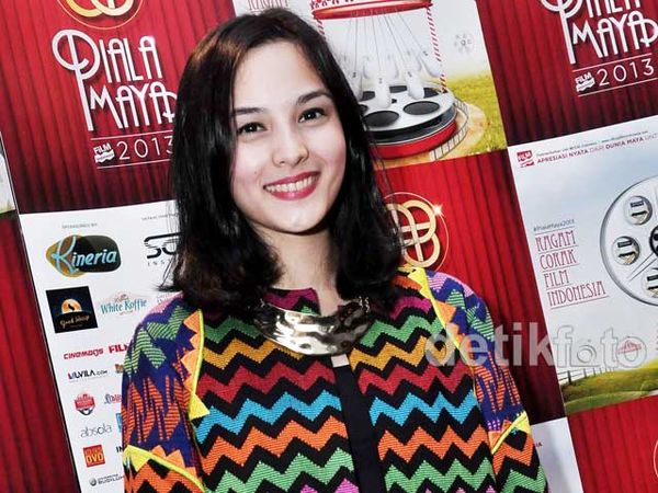 Cantiknya Chelsea Elizabeth Islan