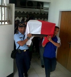 Ibu Andik: Bangun Nak, Balik Lagi Ning Yogya