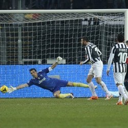 Usai 8 Laga Clean Sheet, Buffon Akhirnya Kebobolan