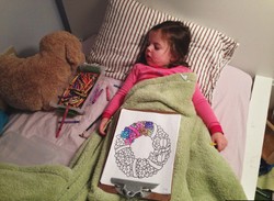 Unik, Gadis Kecil Ini Harus Menggambar Agar Bisa Tidur Pulas