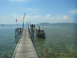Byur! Snorkeling Sore-sore di Lemukutan, Kalbar