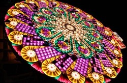 Keren! Festival Lampion Natal Raksasa di Filipina