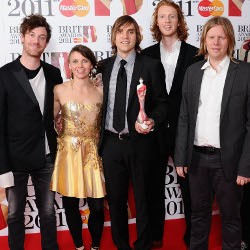 Arcade Fire Akan Tampil di Glastonbury 2014