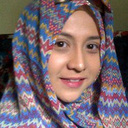 Jadi Tulang Punggung Keluarga, Rahmi Nurulina Rela Tunda Lanjutkan Kuliah