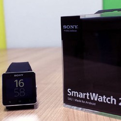 Sony SmartWatch 2, Pendamping Pas Ponsel Android