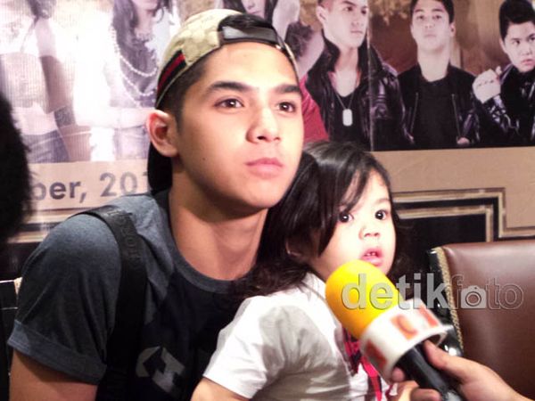 Keakraban Al dan Safeea