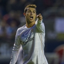 Ribery? Berikan Trofinya pada Ronaldo