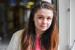 Berkat Tindik Telinga, Nyawa Gadis Ini Terselamatkan dari Kanker