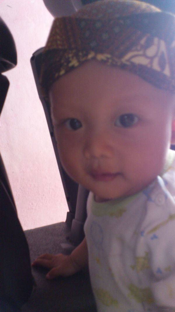 Altaf Muzakki, 2 Tahun, Lelaki