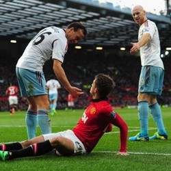 Januzaj Dikritik karena Diving, Moyes Membela