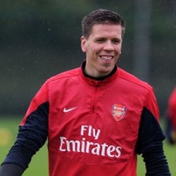 Szczesny Nikmati Periode Sibuk Premier League