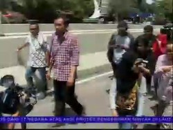 Jokowi Tinjau Jalan Layang Casablanca