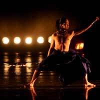 Berburu Gerakan Tari Tradisi Dedy Lutan Blusukan Hingga Ke Pelosok Terpencil