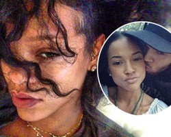 Chris Brown Mesra dengan Karrueche, Rihanna Sibuk Foto Selfie