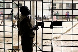 Tak Dapat Remisi, Tahanan Ini Memotong Penisnya Sendiri