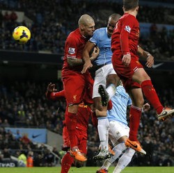 The Citizens Manfaatkan Buruknya Koordinasi Pertahanan The Reds